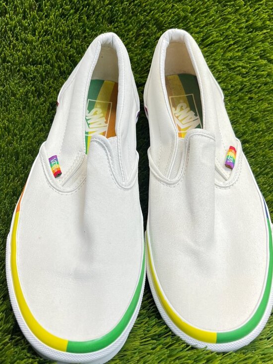 Vans Classic Slip-On Rainbow Foxing Mens Size 10 White Athletic Shoes Sneakers main image 6